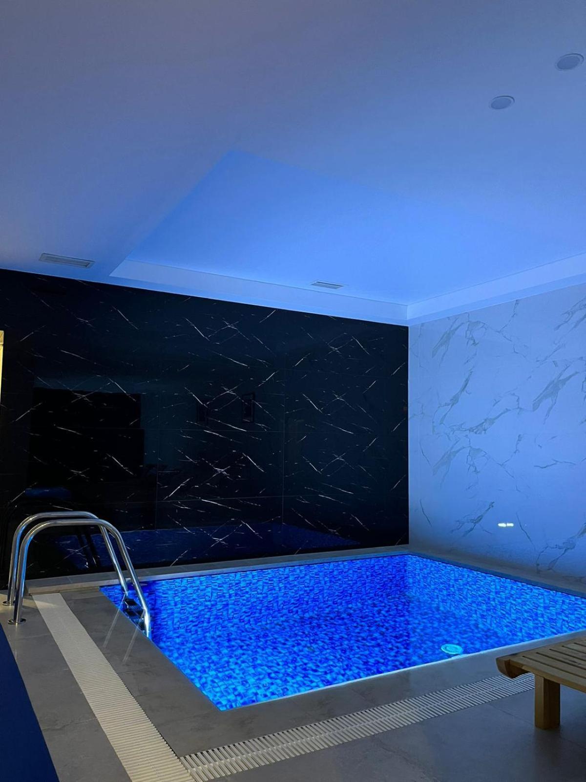 Resident Hotel Kazybek Bi 알마티 외부 사진