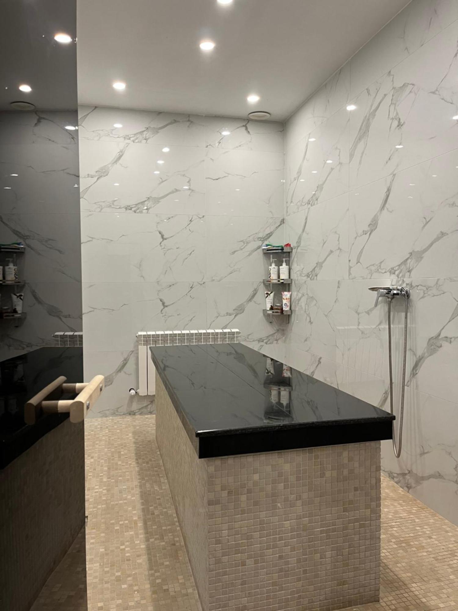 Resident Hotel Kazybek Bi 알마티 외부 사진