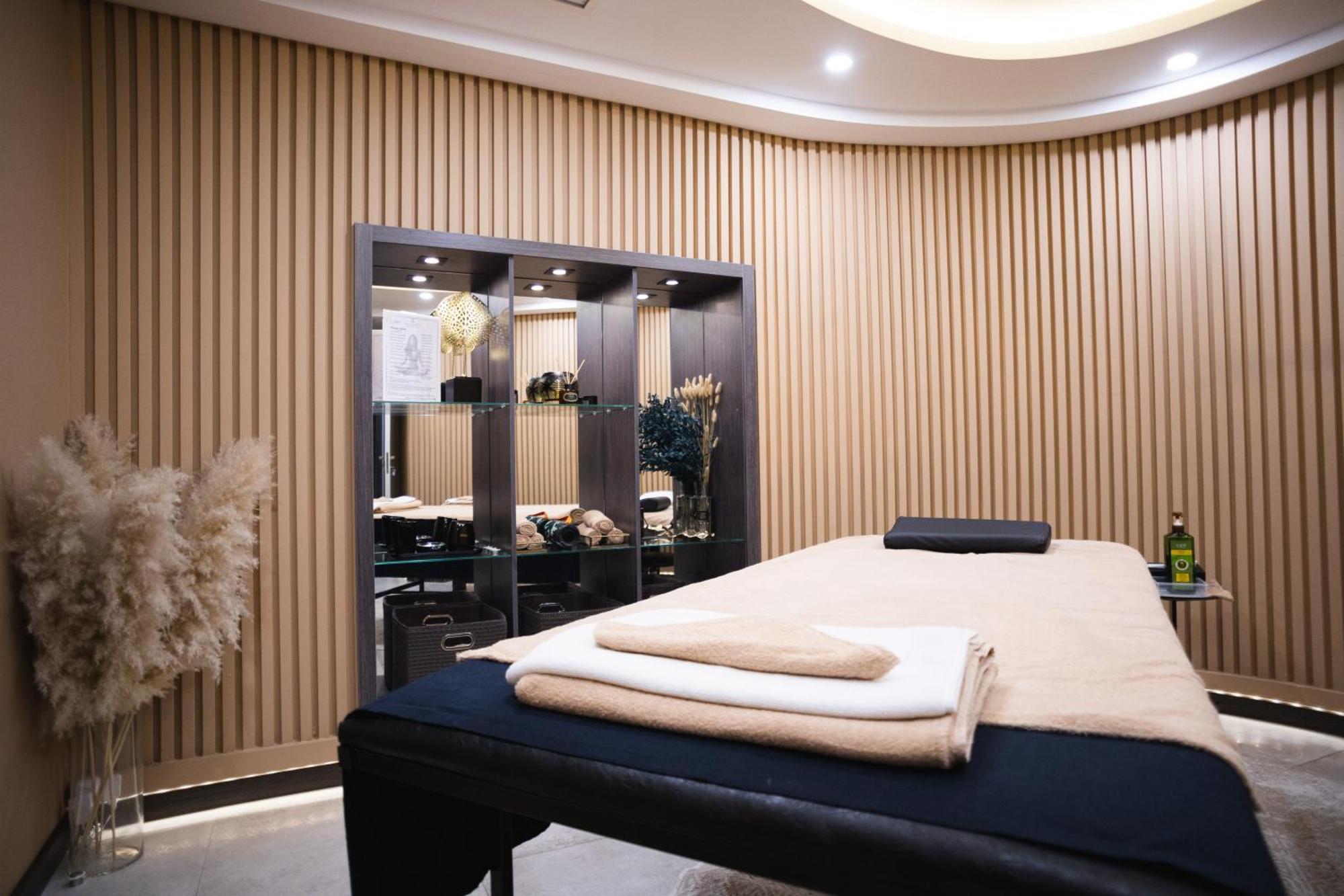 Resident Hotel Kazybek Bi 알마티 외부 사진